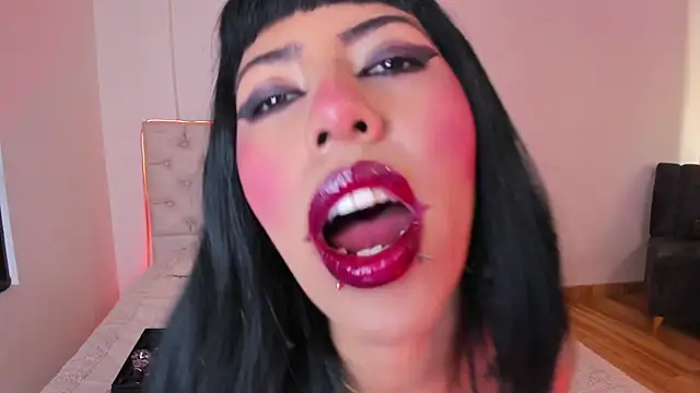 Nina fox 0691 online show from April 12, 2026, 1:03 pm