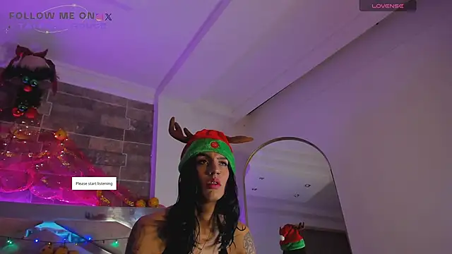 Snapshot of tahhlia_rouge chatting on November 21, 2025, 7:46 pm tahhlia rouge online show from November 21, 2025, 7:46 pm