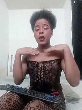 Nelsareth online show from April 7, 2026, 6:59 am