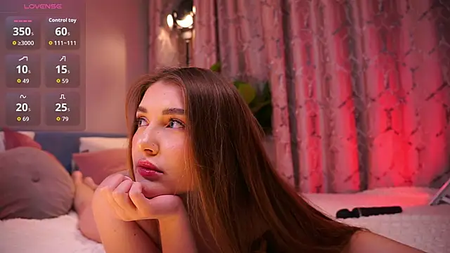 LureOfEva online show from October 11, 2025, 9:27 pm