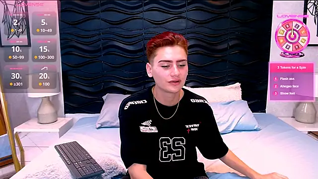 Alex Millerss online show from October 10, 2025, 8:31 pm