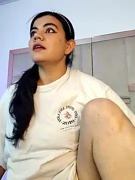 Snapshot of DayanaNaughty chatting on November 26, 2025, 3:50 am DayanaNaughty online show from November 26, 2025, 3:50 am