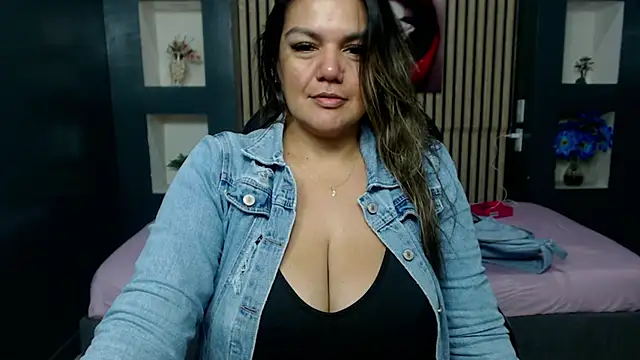 ruby jimenez19 online show from November 4, 2025, 12:36 am