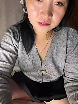 miemie-xx online show from November 2, 2025, 2:55 pm