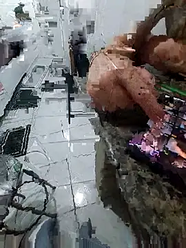 Merlin2310 online show from November 16, 2025, 4:39 am