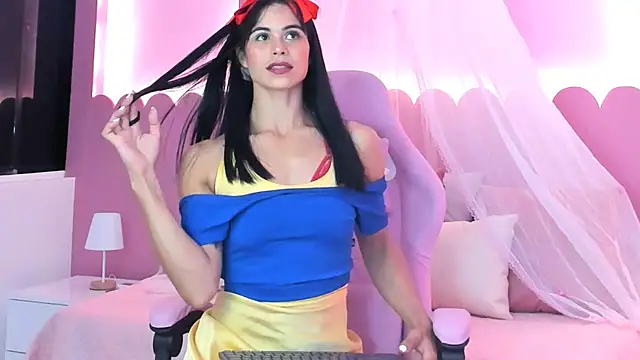 Elena Kink online show from October 28, 2025, 7:13 pm