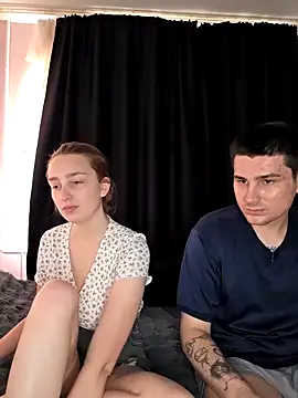 Snapshot of Sweet_Little_Lie chatting on October 26, 2025, 6:58 am Sweet Little Lie online show from October 26, 2025, 6:58 am