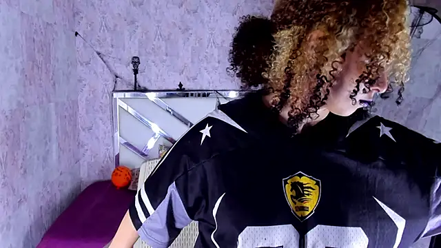 benny wilson online show from October 31, 2025, 3:25 am