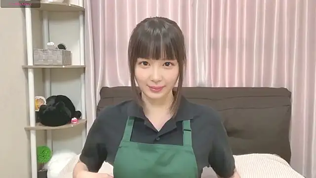 mai-chan  online show from October 24, 2025, 2:43 am