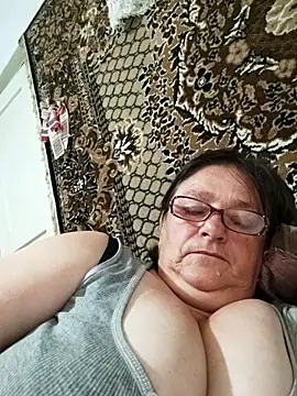 Snapshot of MilaCold5443 chatting on June 13, 2026, 4:43 am MilaCold5443 online show from June 13, 2026, 4:43 am