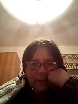 MilaCold5443 online show from October 29, 2025, 5:56 pm