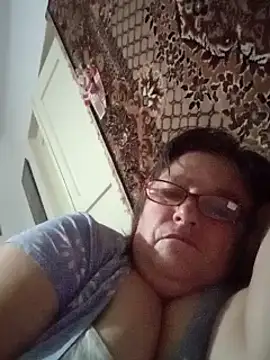 MilaCold5443 online show from December 20, 2025, 7:17 pm