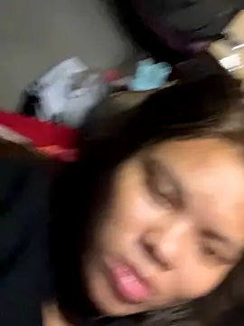 Snapshot of hello-cute chatting on December 19, 2025, 1:13 pm hello-cute online show from December 19, 2025, 1:13 pm