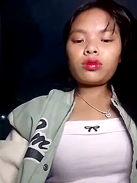 Snapshot of hello-cute chatting on October 31, 2025, 6:10 am hello-cute online show from October 31, 2025, 6:10 am