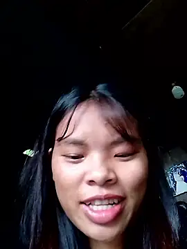 Snapshot of hello-cute chatting on October 25, 2025, 7:40 am hello-cute online show from October 25, 2025, 7:40 am