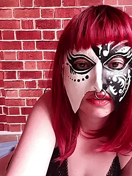 Snapshot of Heelite chatting on December 2, 2025, 10:17 am Heelite online show from December 2, 2025, 10:17 am