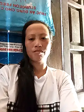 jerry-xx online show from October 13, 2025, 6:04 am