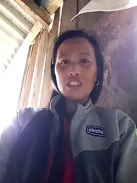 jerry-xx online show from October 26, 2025, 8:48 am