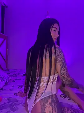 Snapshot of Kiity- chatting on December 21, 2025, 4:14 am Kiity- online show from December 21, 2025, 4:14 am