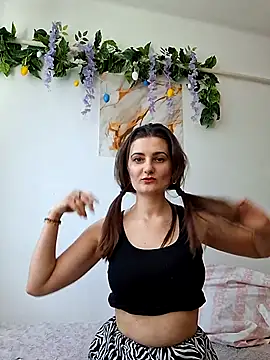 Nika aa online show from April 5, 2026, 11:28 am