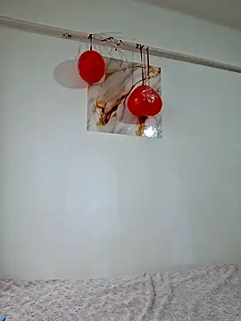 Snapshot of Nika_aa chatting on February 10, 2026, 8:02 am Nika aa online show from February 10, 2026, 8:02 am