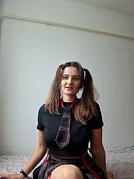 Nika aa online show from January 17, 2026, 12:42 pm