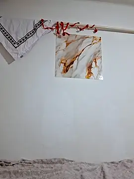 Snapshot of Nika_aa chatting on March 3, 2026, 7:43 pm Nika aa online show from March 3, 2026, 7:43 pm