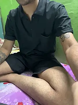 foxythebold online show from October 13, 2025, 5:25 pm