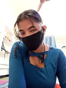 Hot radhaji online show from February 27, 2026, 2:01 am