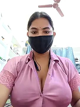 Hot radhaji online show from March 10, 2026, 12:58 am