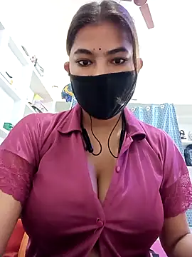 Hot radhaji online show from March 28, 2026, 2:34 am