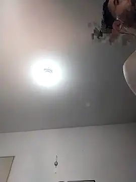 Rassa01 online show from October 21, 2025, 4:28 pm