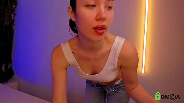 Black Jenny online show from November 18, 2025, 10:40 am