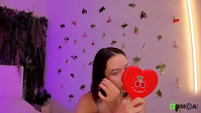 Black Jenny online show from December 14, 2025, 10:43 am