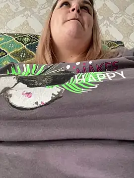 Snapshot of Vita6777 chatting on November 6, 2025, 8:07 am Vita6777 online show from November 6, 2025, 8:07 am