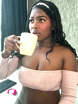 KarinaFlowers  online show from January 19, 2026, 12:42 pm