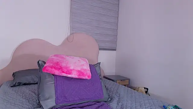 lu mystic online show from April 17, 2026, 3:09 am