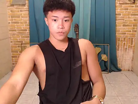 Snapshot of ur_naughtyboy_patrick chatting on October 25, 2025, 1:45 pm ur naughtyboy patrick online show from October 25, 2025, 1:45 pm