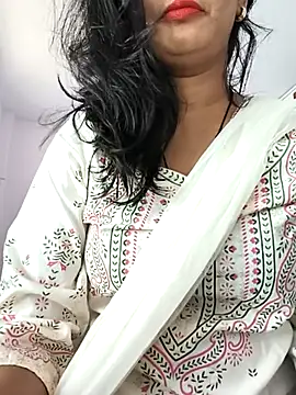 Snapshot of Janu-hasena chatting on May 25, 2026, 6:12 am Janu-hasena online show from May 25, 2026, 6:12 am