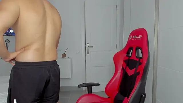 find0m master online show from October 7, 2025, 11:50 pm