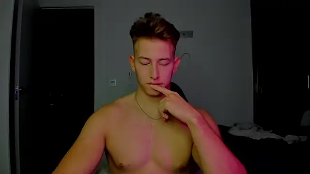 find0m master online show from February 3, 2026, 10:59 pm