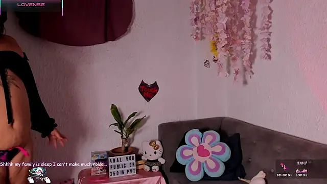 Snapshot of Emilycollei chatting on January 19, 2026, 3:54 am Emilycollei online show from January 19, 2026, 3:54 am