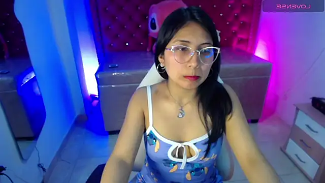 Keendall m online show from November 20, 2025, 12:44 am