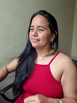 Miss  kendra  online show from November 2, 2025, 4:12 pm