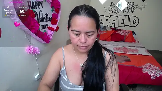 Snapshot of Miss__kendra_ chatting on February 28, 2026, 4:17 pm Miss kendra online show from February 28, 2026, 4:17 pm