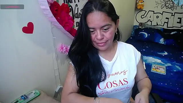Snapshot of Miss__kendra_ chatting on April 23, 2026, 12:29 pm Miss kendra online show from April 23, 2026, 12:29 pm