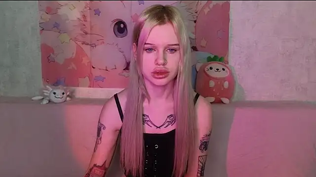 Snapshot of HoneyGold_ chatting on December 20, 2025, 4:04 am HoneyGold online show from December 20, 2025, 4:04 am