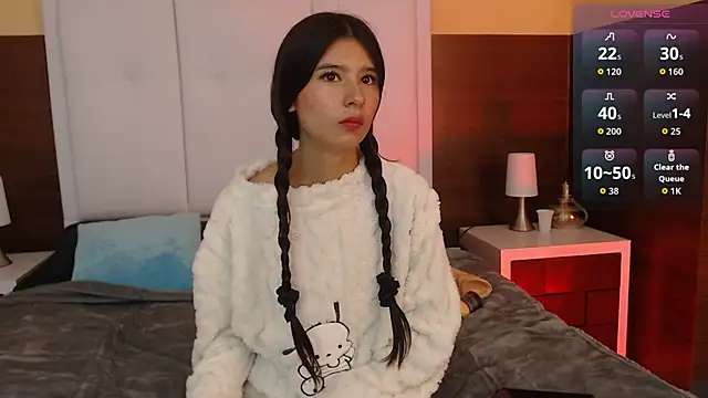 Snapshot of SweetRenata_ chatting on June 29, 2026, 12:38 pm SweetRenata online show from June 29, 2026, 12:38 pm