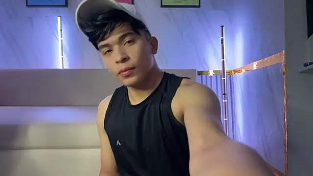 Snapshot of David_Nova chatting on January 11, 2026, 11:06 am David Nova online show from January 11, 2026, 11:06 am