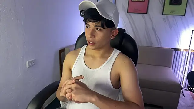 Snapshot of David_Nova chatting on January 8, 2026, 2:34 pm David Nova online show from January 8, 2026, 2:34 pm